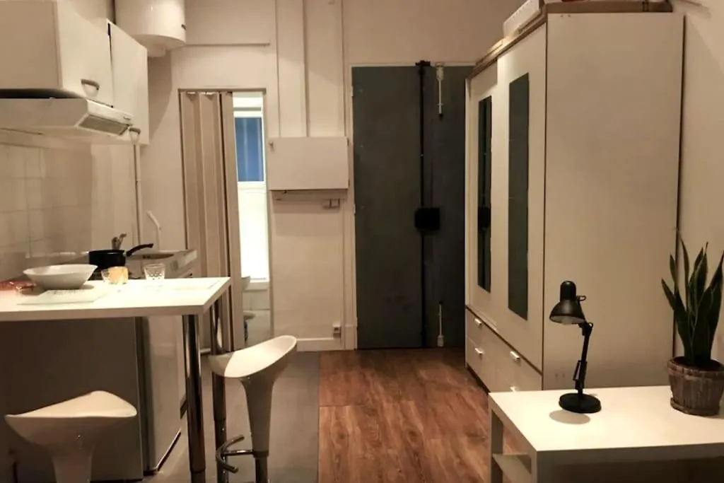 Appartement Functional Apartment, Belleville, Paris 11